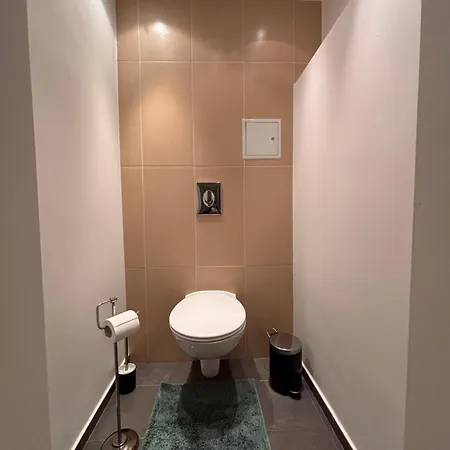 Apartment Cozy With Garden In Free Parking Graz