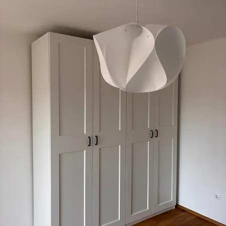 Cozy With Garden In Free Parking