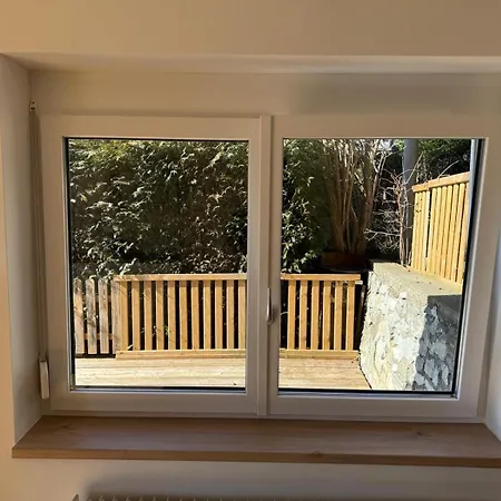 Апартаменты Cozy With Garden In Free Parking Грац