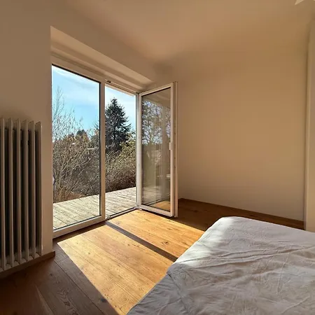 Cozy With Garden In Free Parking Apartamento