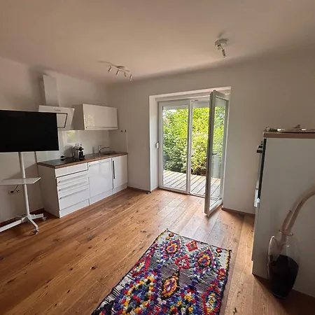 Apartment Cozy With Garden In Free Parking *