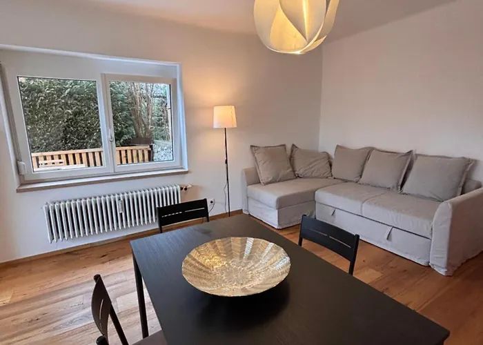 Cozy With Garden In Free Parking Апартаменти Грац